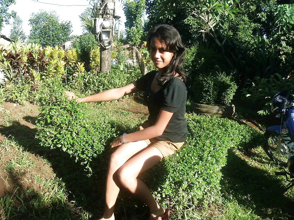 XXX 19 yo lelay cass