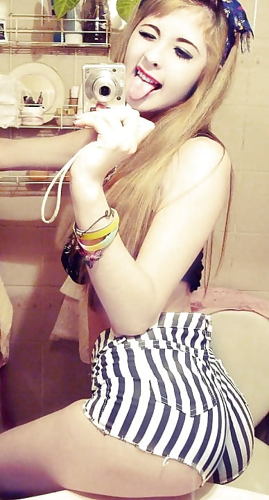 XXX Handpicked Amateurs 208