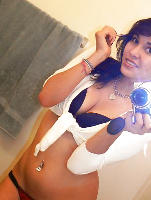 XXX Amateur Selfies 3