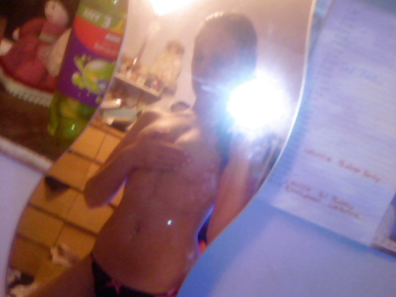 XXX Mirror Pics