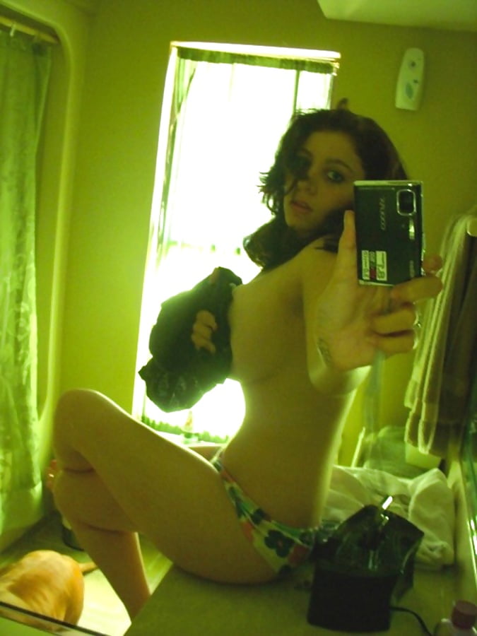 XXX Selfie Amateurs! - vol 233!