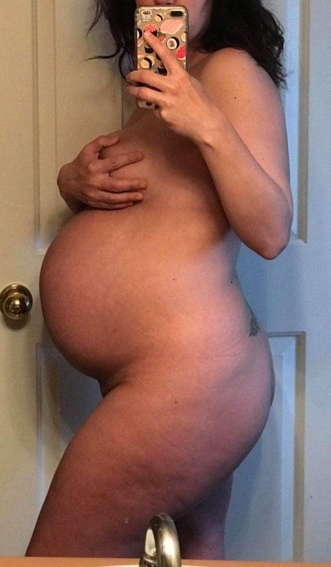 Pregnant 11 - 22 Photos 