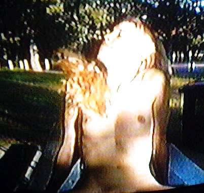 XXX Me NAKED OUTSIDE !