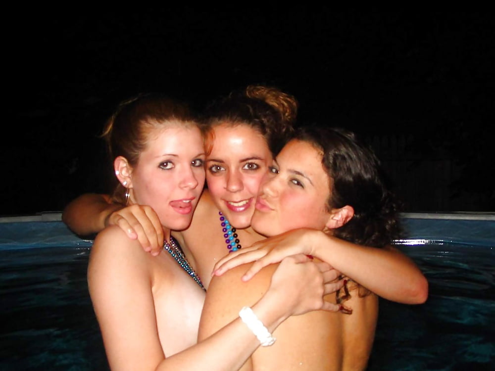 XXX Sexy Babe and her friends x