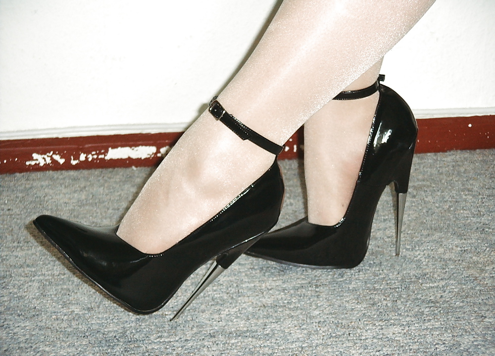 XXX Extrem Heels