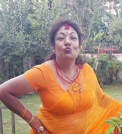 want to fuck these hot nepali moms