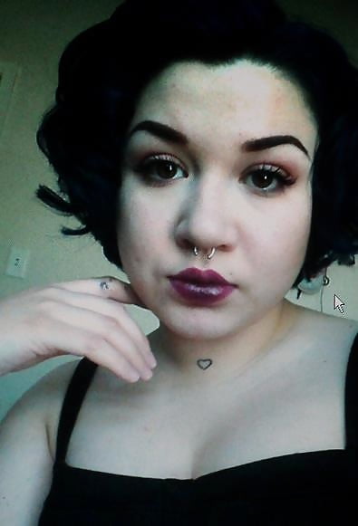 XXX Stupid slut Hannah