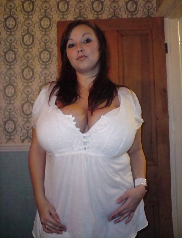 XXX Hot Huge Titted  Self Shot Amateur Brunette