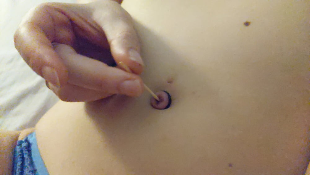 My Outie Belly Button Torture - 56 Photos 