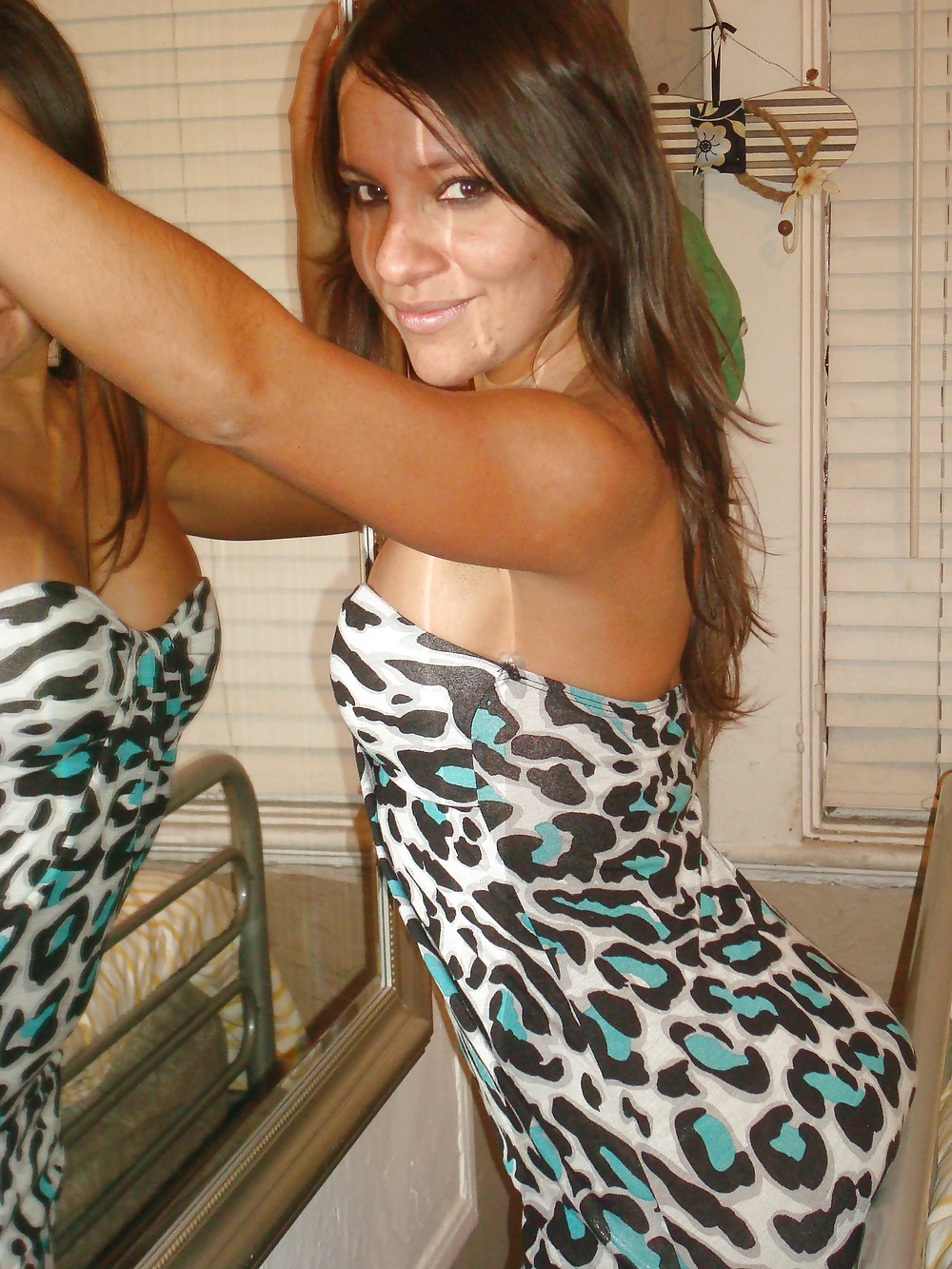 XXX Lauras neue Tigerkleid