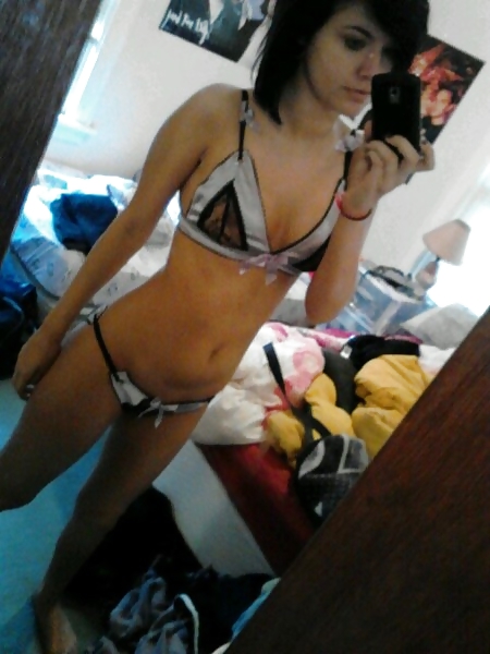 XXX caroline mosley 1