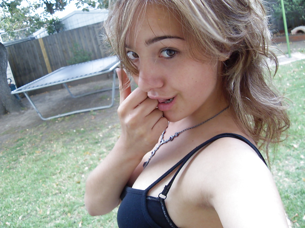 XXX Little Slut