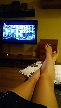 XXX Bulgarian Candid Teen Feet 4