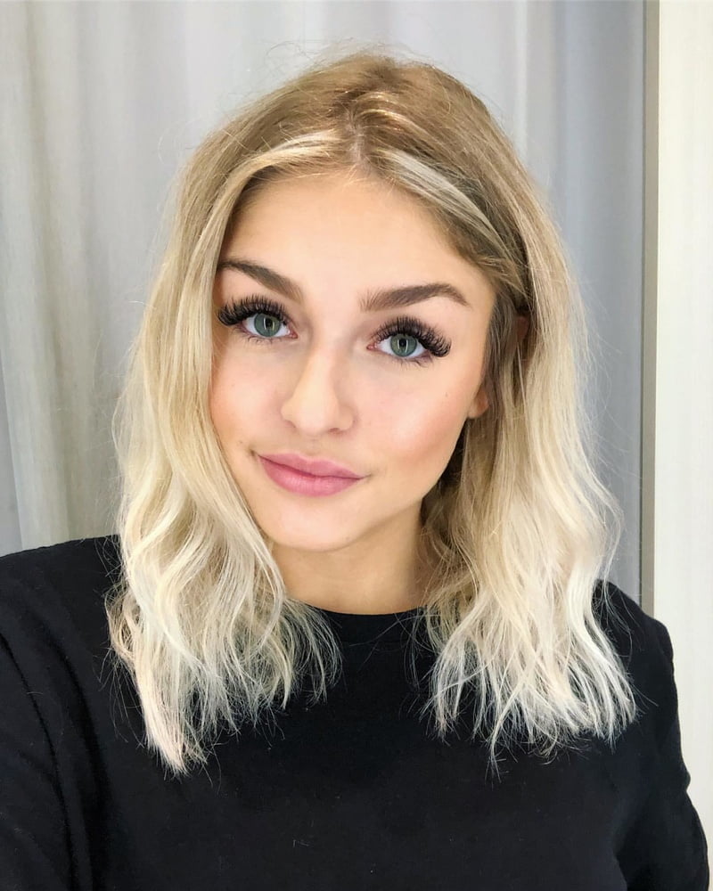 XXX SOPHIA...a young sexy lesbian...