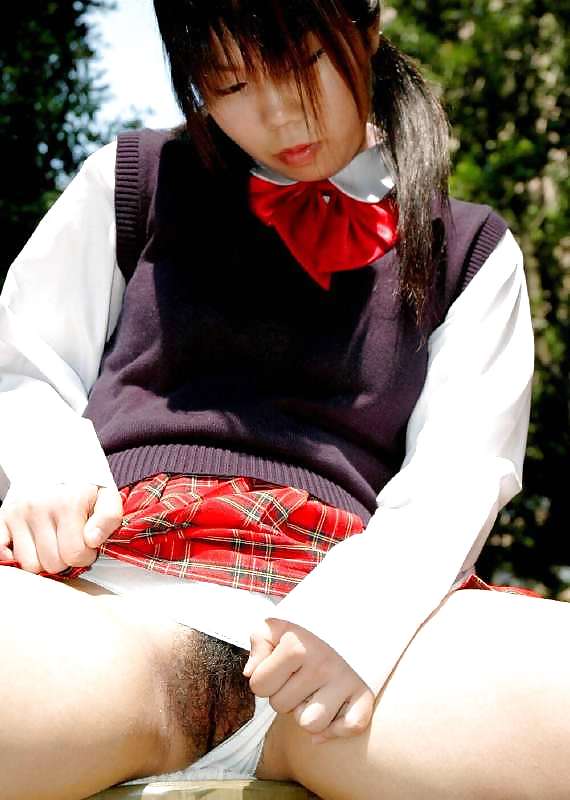 Nude japanese schoolgirls