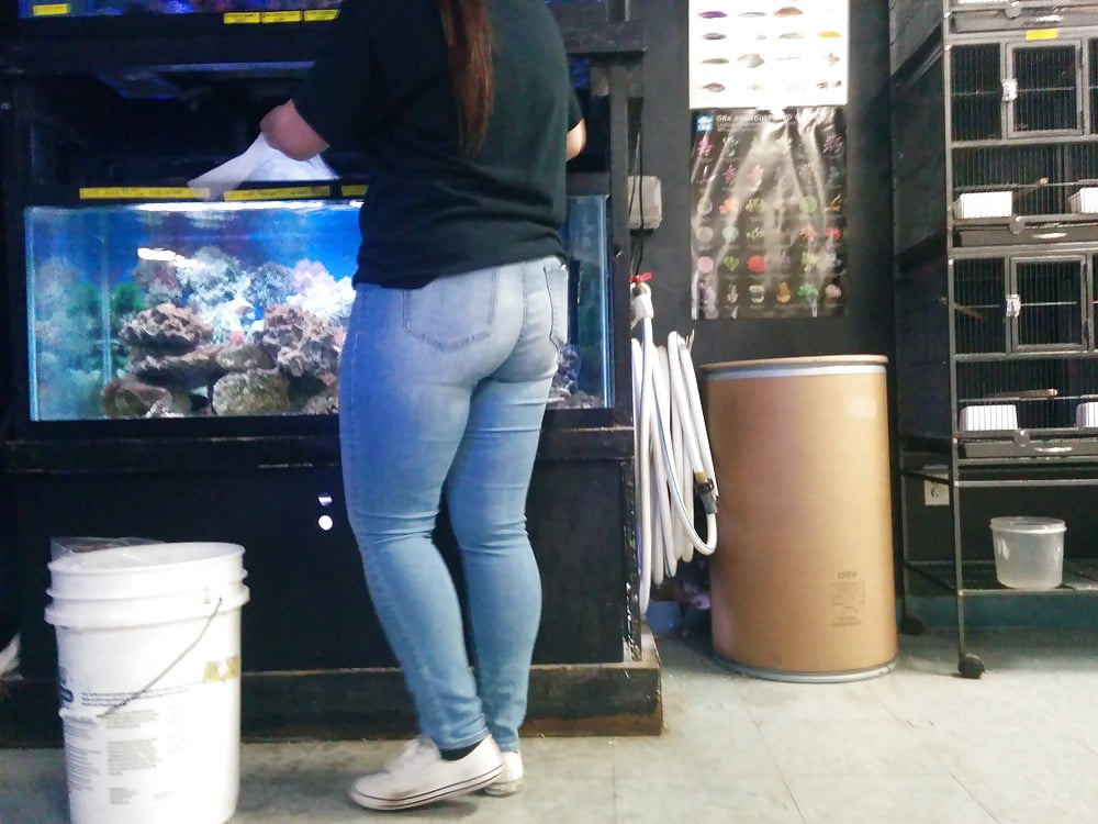 XXX Booty Voyeur