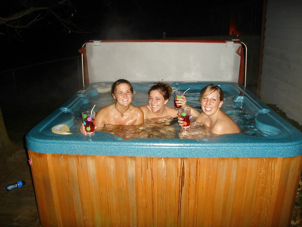 Hots Hotel Nude Sauna Pics