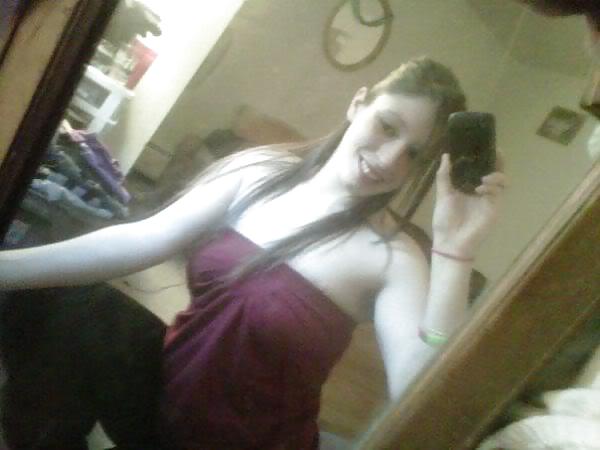 XXX Real Social Network Sluts