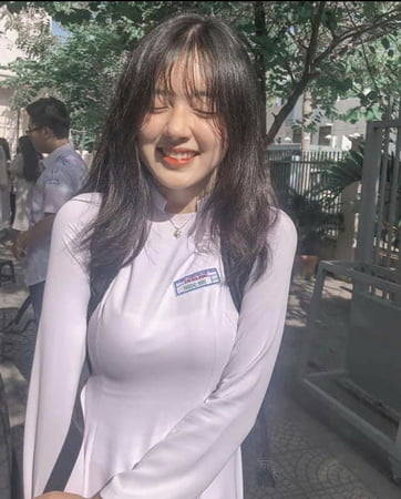 vietnam have best school uniform in the world aodai         