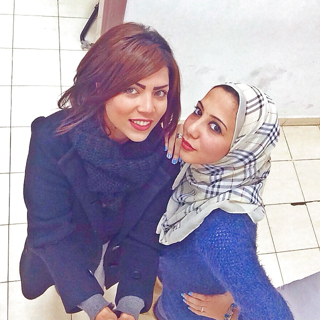 XXX Arab beauty 43 - Cum on her