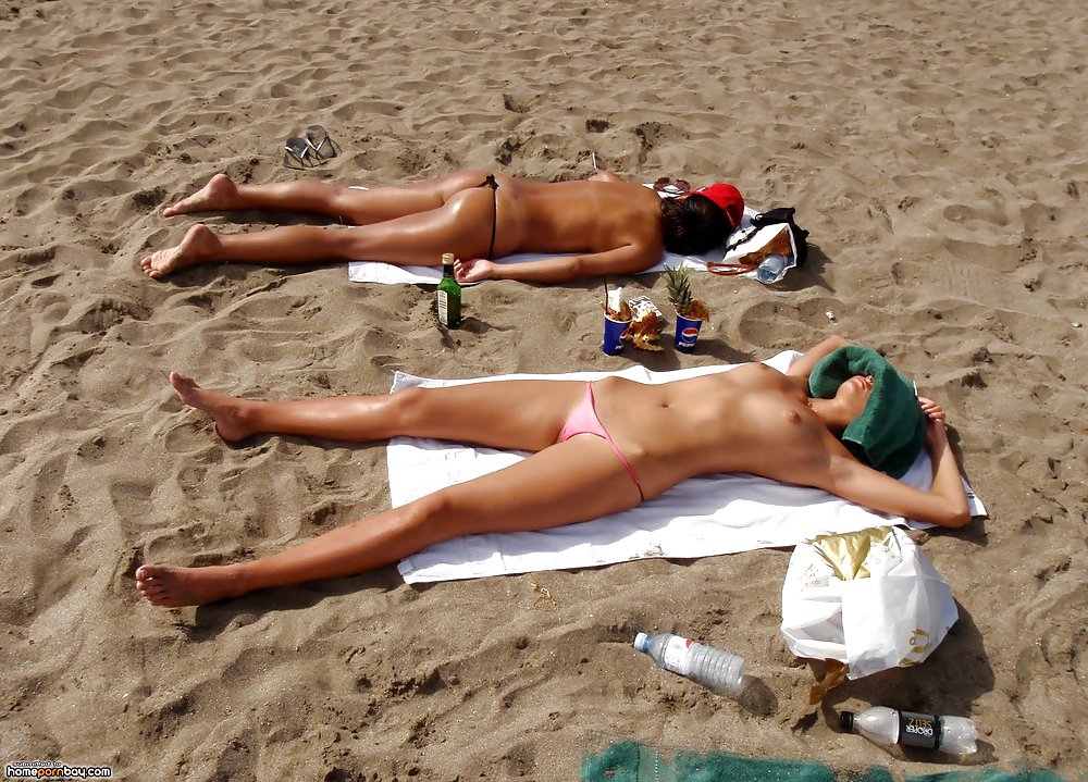 XXX Amateur gf sunbathing nude