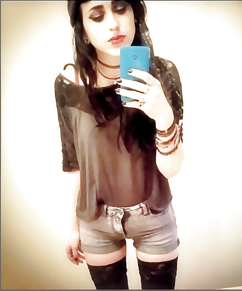 XXX Sweet Lizzy