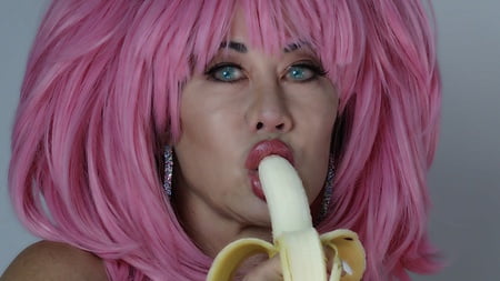 prettiest in her pink         