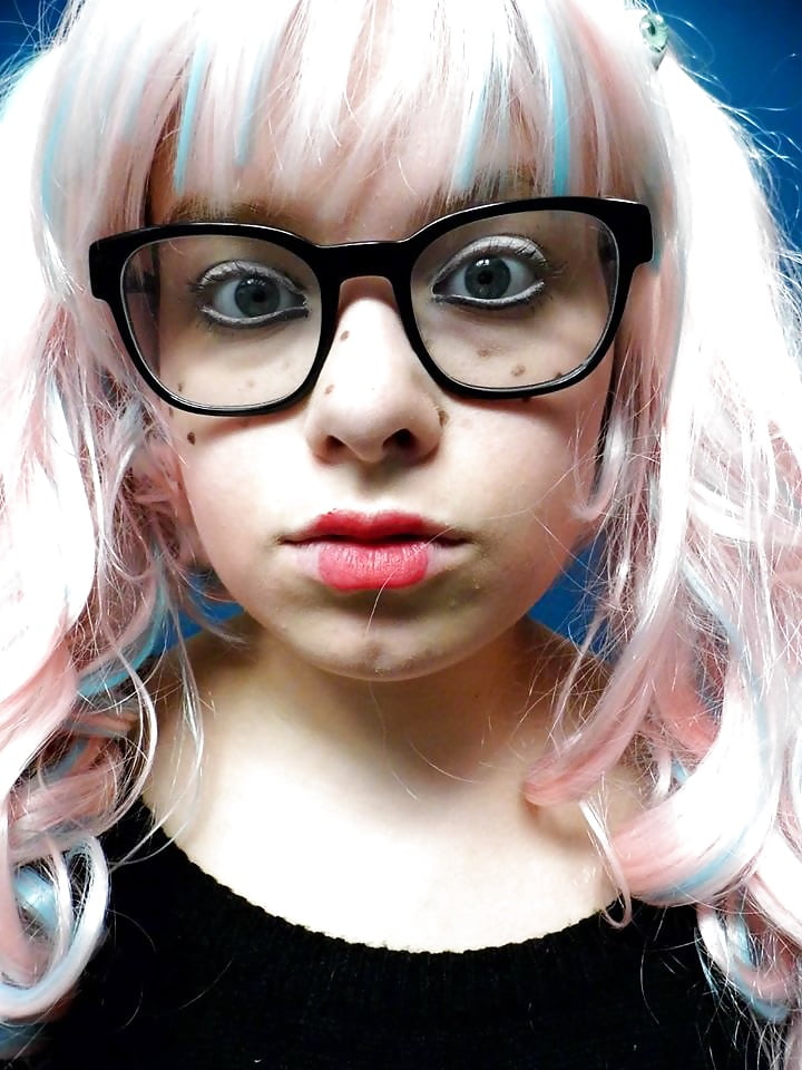 XXX Book of Faces - Special Edition: Girls in Glasses