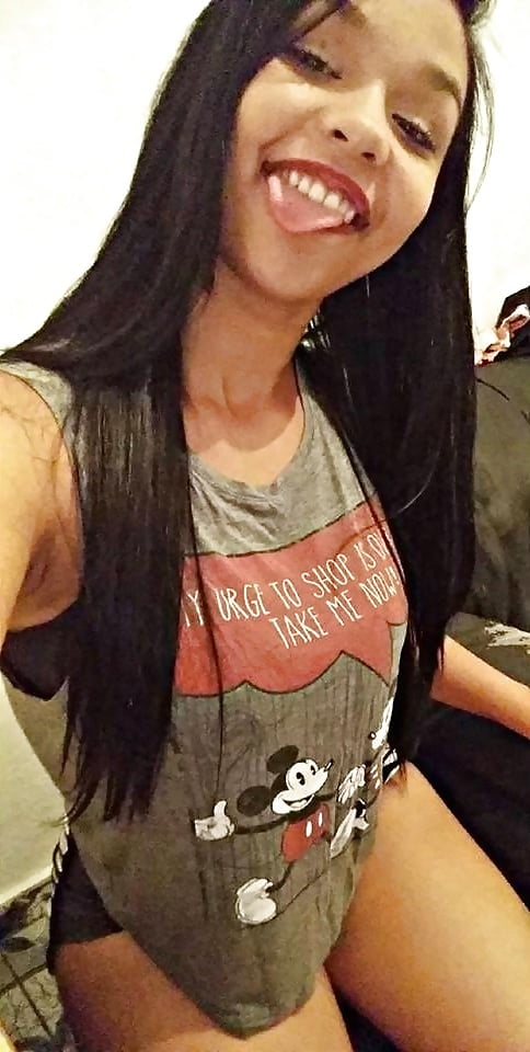 XXX Emily Peitudinha Gostosa do Face