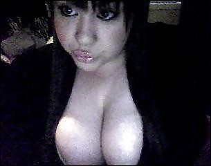 XXX Big Firm Teen Cleavage