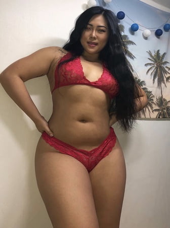 thick asian beauty         