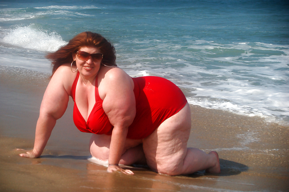 Ver Ms Red White and Beautiful (swim) - 10 fotos en