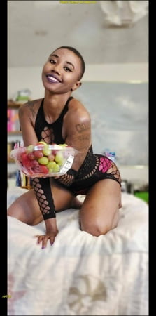 sheknowshebadd free photos         