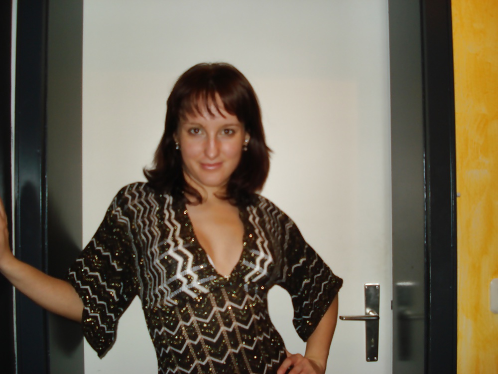 XXX brunette milf