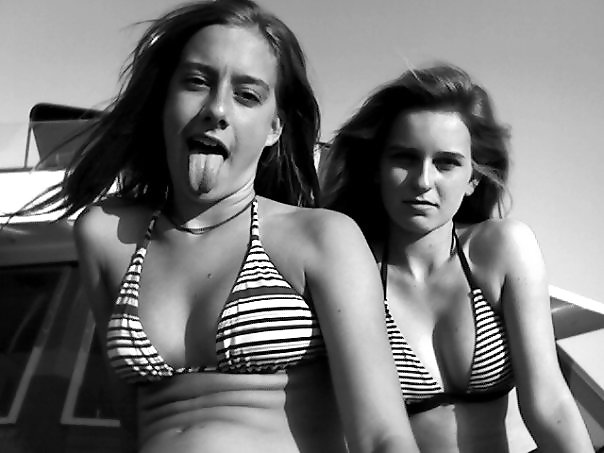 XXX Teens want your dick - COMMENT DIRTY