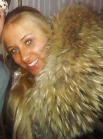 XXX Amateur girls in fur