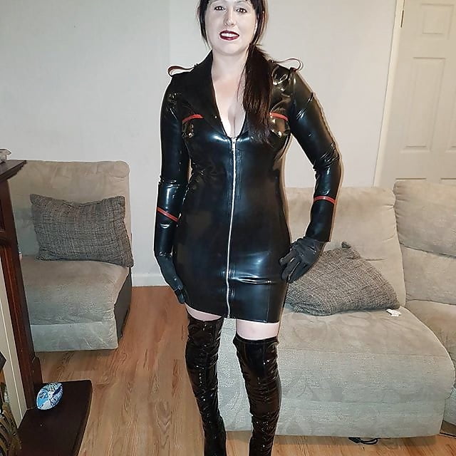 XXX girls in latex,leather and pvc