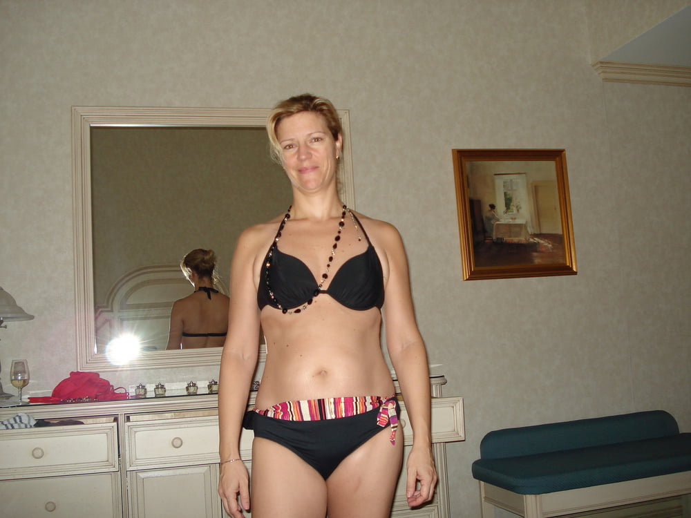 Amateur 88 - 103 Photos 