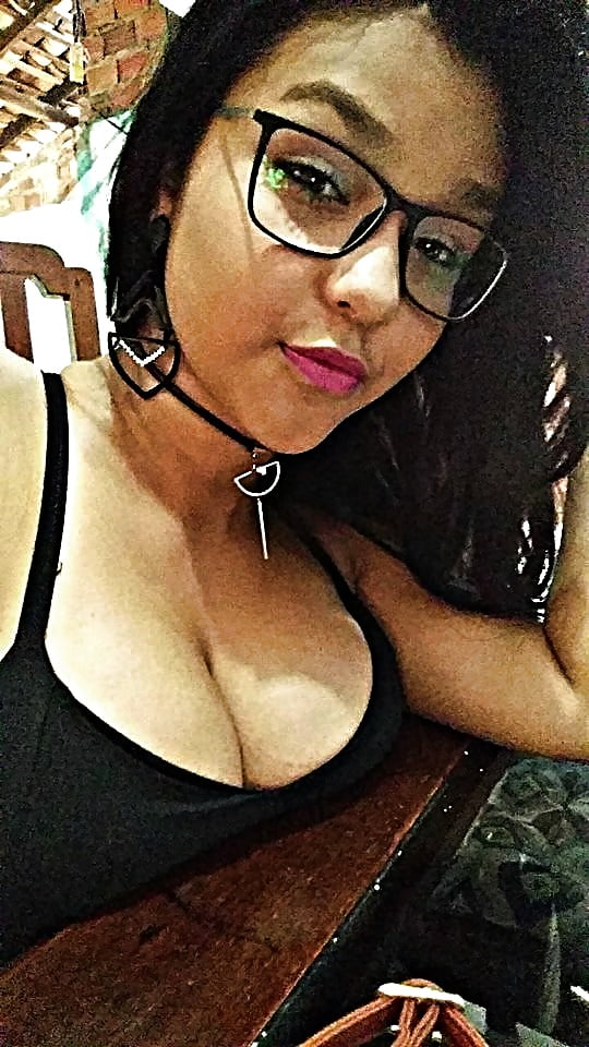 XXX Emily Peitudinha Gostosa do Face