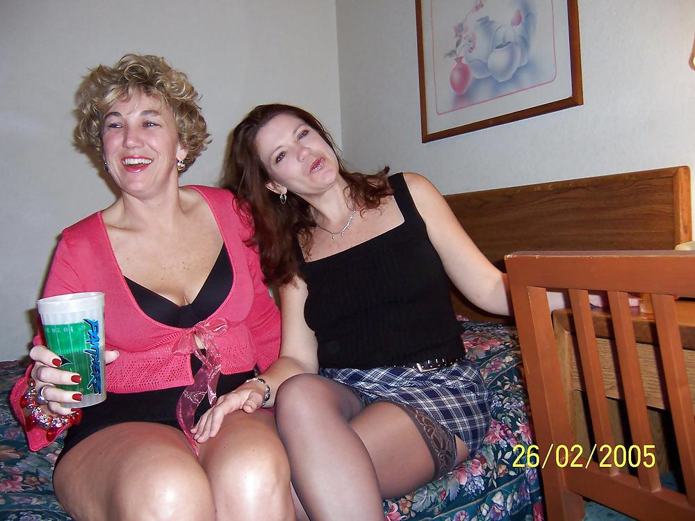 XXX HORNY MILFS 40