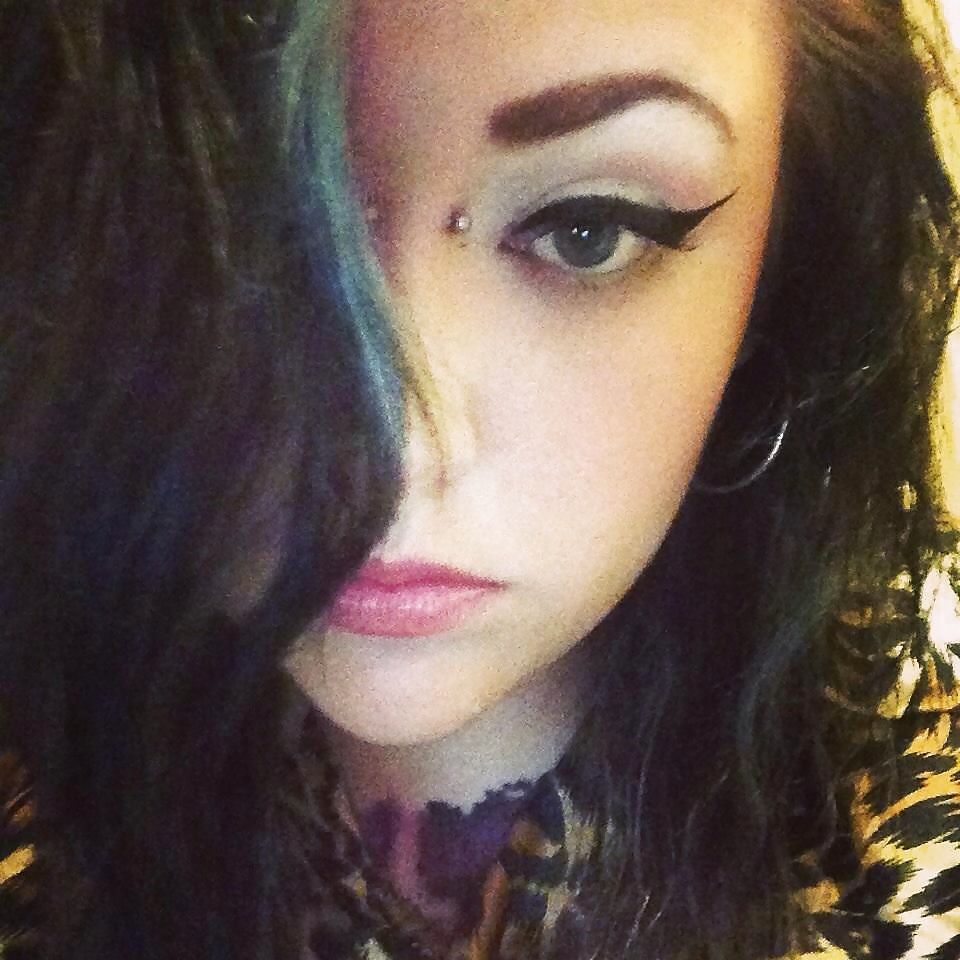 XXX Chubby HUGE tits blonde