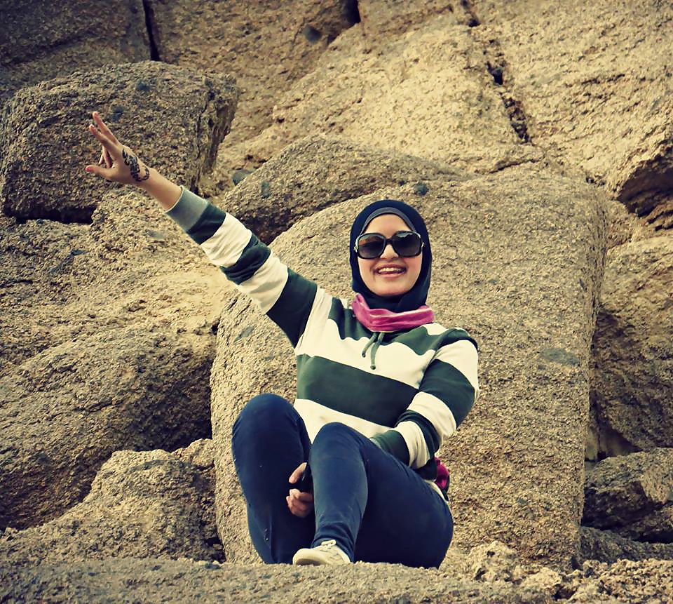 XXX beautiful hijabi girl