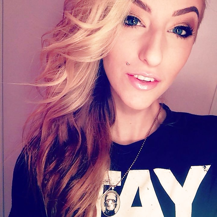 XXX DEMI (NO NUDE) INTRODUCTION!