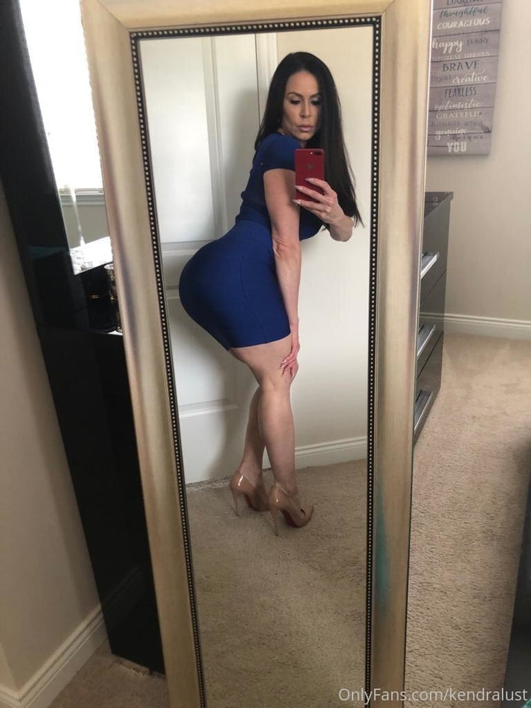 Kendra Lust Nude Leaked Videos and Naked Pics! 118