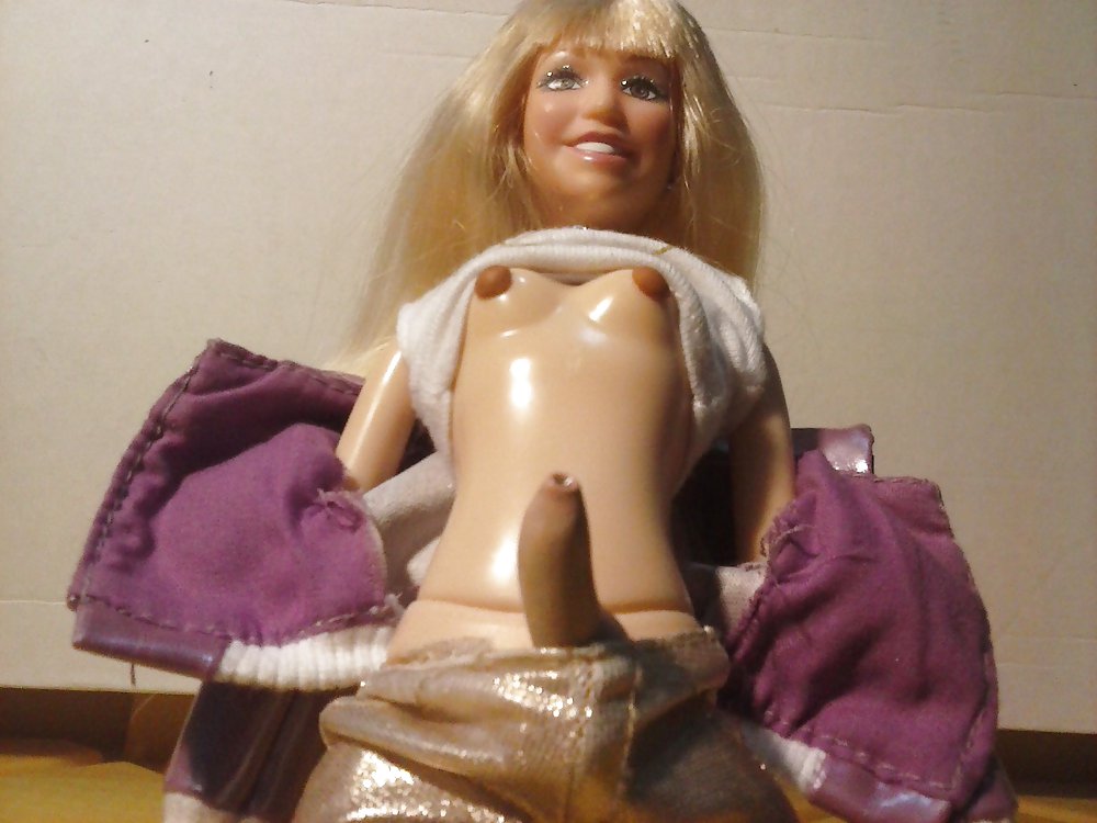 XXX Custom Tranny Doll Singer Girl With Cock OOAK