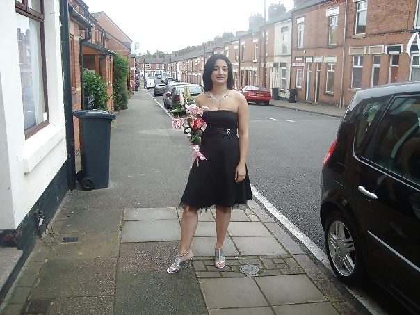 XXX British Indian Chav wife Part 4 LEAVE COMMENTS