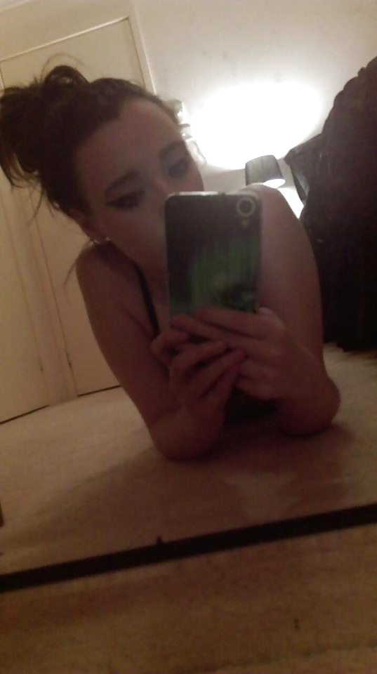 XXX mel barely legal