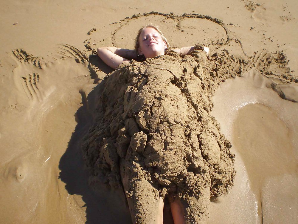 XXX The beach 139