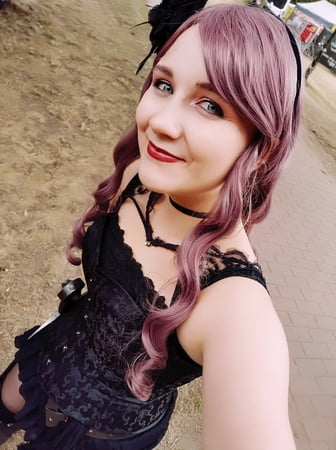 hot and cute amateur bondage girl         