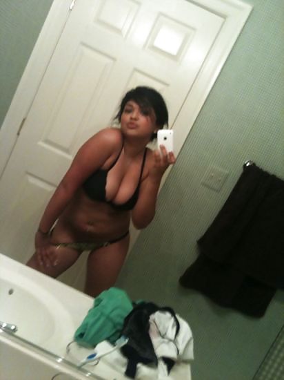 XXX Busty Amateur Girl on Self Shot